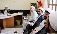 دیدار آیت الله ری شهری با دست اندرکاران پژوهشکده علوم و معارف حدیث